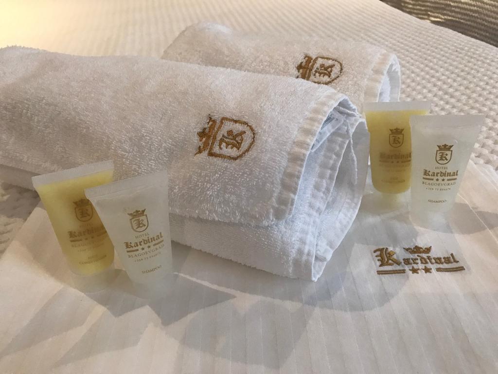 Hotel Kardinal Yukarı Cuma Dış mekan fotoğraf