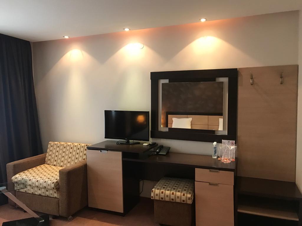 Hotel Kardinal Yukarı Cuma Dış mekan fotoğraf